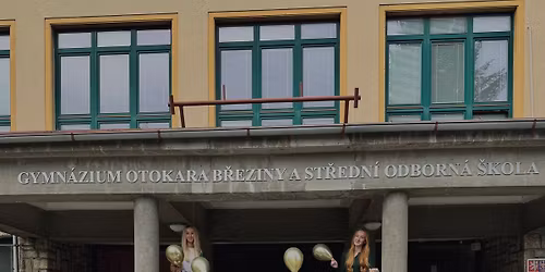 Maturitn\u00ed ples 4.A - GOB a SO\u0160 Tel\u010d