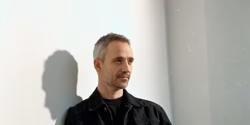 Rasmus Walter (akustisk) \/ Skt. Lukas Kirke \u2013 *UDSOLGT*