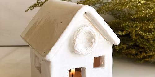 Illuminated House Class