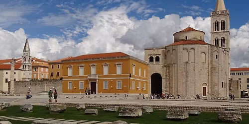 Kurs j\u0119zyka chorwackiego w wiosennym Zadarze