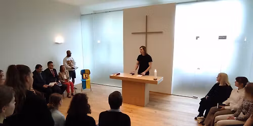 Pravideln\u00e9 poledn\u00ed bohoslu\u017eby ve fakultn\u00ed kapli HTF