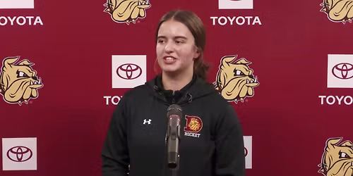 Parking IIHF U18 Womens World Hockey Championship: Semi Final 1