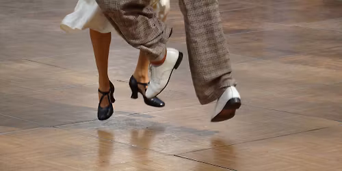 Gel Sunday Extra: Fancy Footwork!