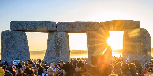 \ud83c\udf05\ud83d\uddff Winter Solstice at Stonehenge \u2013 Magical Once-In-A-Lifetime Experience