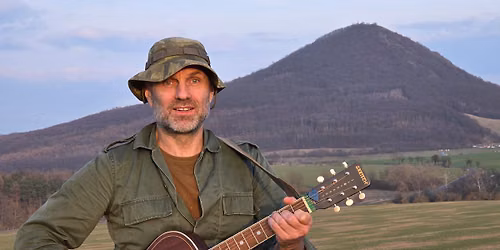 Koncert prof. M. Hejcmana a slavnostn\u00ed otev\u0159en\u00ed expozice \u010cesk\u00e9ho st\u0159edoho\u0159\u00ed