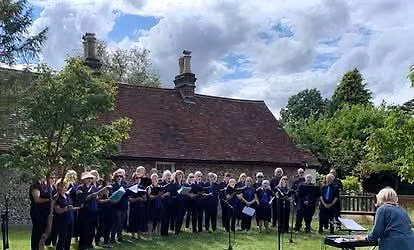 Caterham Community Choir Come to Tea!