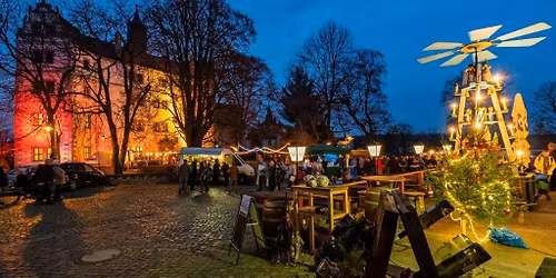 Weihnachtsmarkt im Wasserschloss