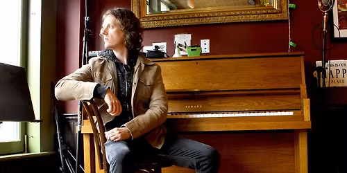 Scott Maybee Acoustic at Capers