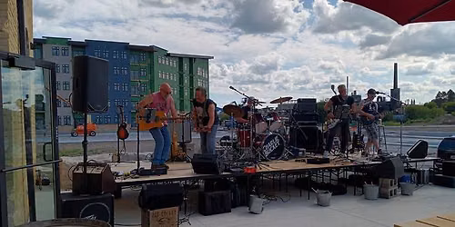 Charlie Bucket at Edgewater Bar and Grill - Kiel