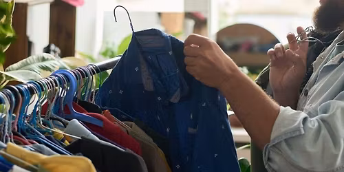 \u00c5bning af T\u00f8jbyttehj\u00f8rnet p\u00e5 Ry Bibliotek