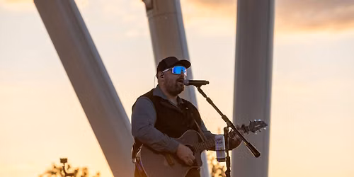 Casey Muessigmann at Iowa State Fair Blue Ribbon Bar & Eatery