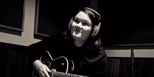 Live at Resin w\/ RHEA MANGLES 