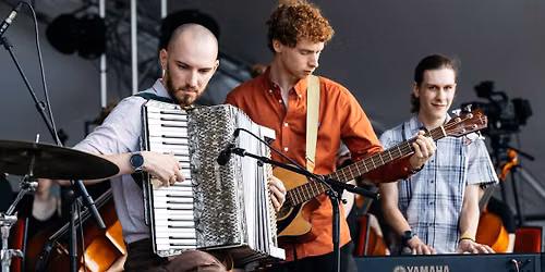University Folk Band