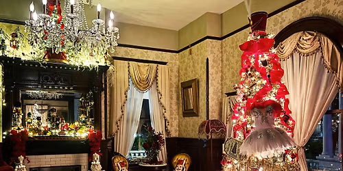 Ross Mansion Christmas Tour