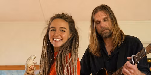 Er\u00f6ffnung des Waldbiergartens mit ADELINE & CAMU | Folk