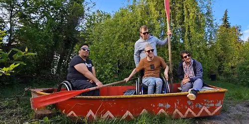 Nyomik filmvet\u00edt\u00e9s \u00e9s besz\u00e9lget\u00e9s a szerepl\u0151kkel