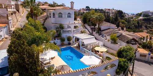 Rytteryoga, ridning og sosialt samv\u00e6r i Villa Las Chicas 