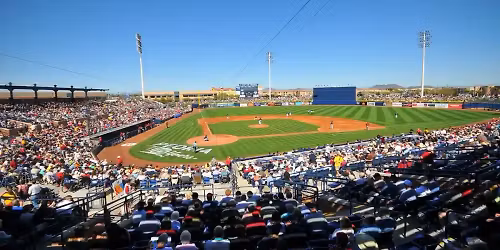 Parking Raekwon and Mobb Deep