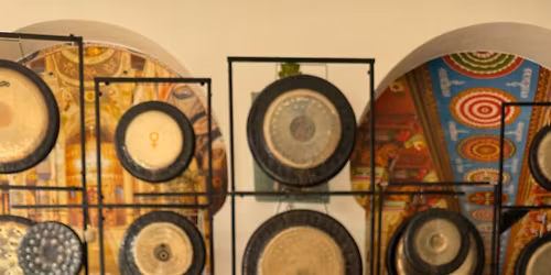 \u041e\u0431\u0443\u0447\u0435\u043d\u0438\u0435 \u0437\u0430 \u0417\u0432\u0443\u043a\u043e\u0432\u043e \u041b\u0435\u0447\u0435\u043d\u0438\u0435 \u0441 \u0442\u0438\u0431\u0435\u0442\u0441\u043a\u0438 \u043f\u0435\u0435\u0449\u0438 \u043a\u0443\u043f\u0438 \u0432 \u0421\u043e\u0444\u0438\u044f! 