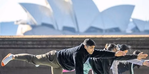 (Sydney City) Yoga under the bridge (Please confirm event online)