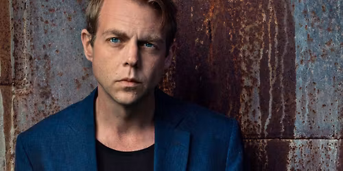 F\u00f6rfattarbes\u00f6k Christoffer Carlsson