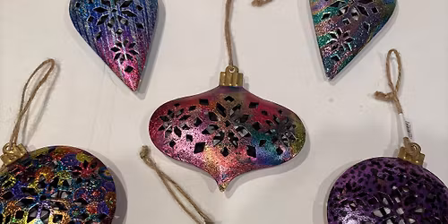 Christmas Ornaments Foiling Workshop with Terri