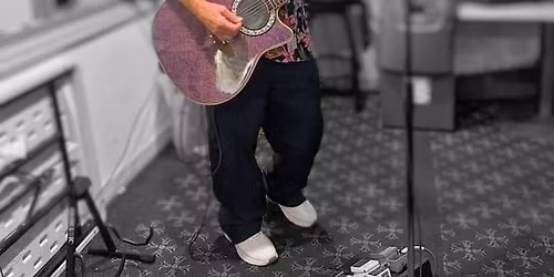 Sanford Moose Host Patrick Acoustic