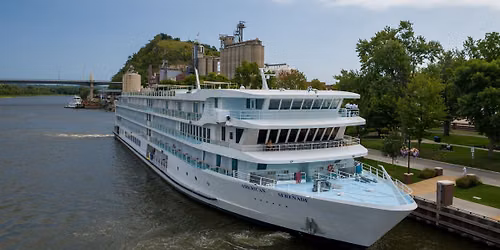 American Serenade Docking in Red Wing