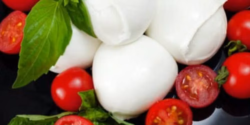 Make Your Own Mozzarella! From Curd to Caprese tickets - Minneapolis