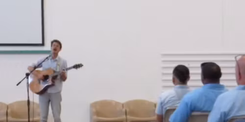 Lewis Knudsen @ Bootleg Hill Honey Meads