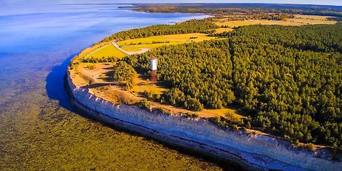 Estija. Muhu ir Saremos sal\u0173 gro\u017eis bei viduram\u017ei\u0161kasis Talinas (2026.07.25-26)