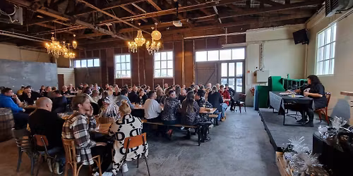 P\u00e1skabing\u00f3 \u00c6gis & Elvu Daggar