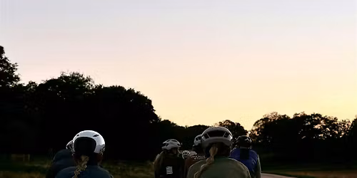 Sigma Sports Hampton Wick December Social Ride