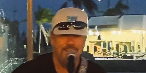 Jay Brown at Waves Bilmar