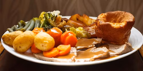 Sunday English Roast Dinner at Bluebonnet Beer Co.!