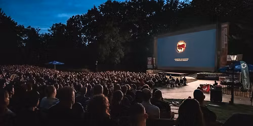 Prom\u00edt\u00e1n\u00ed dokumentu: "Antifa - Schulter an Schulter, wo der staat versagte"