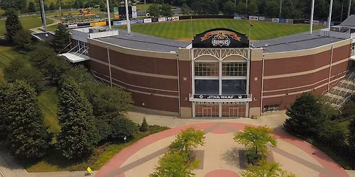 Snowballs Performance!