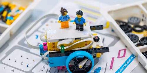 Aktionstag: Lego Spike \u2013 Mach was draus!