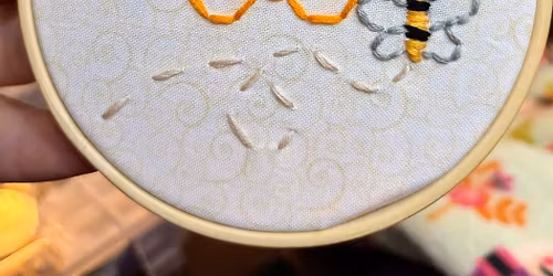 \ud83d\udc1d Level 1 Embroidery: Bee