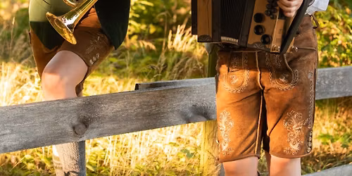 Gstanzlsingen mit "Leo & Fabian" - spielen bayerisch-b\u00f6hmisch z\u00fcnftig auf 