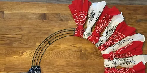 Crafty Creators Club "Bandana Wreath"