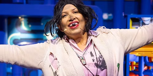 La Chupitos: Standopeda (En Espa\u00f1ol)