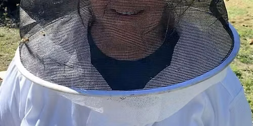 Beekeeping Basics with Marisa Papetti of Marie's Bees