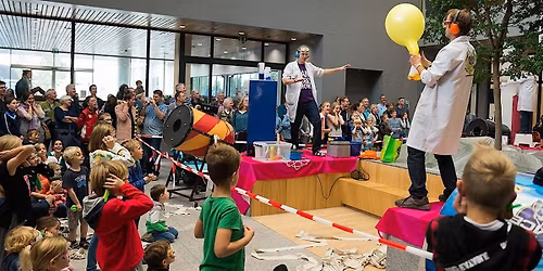 Mad Science Show with Roseville Public Library