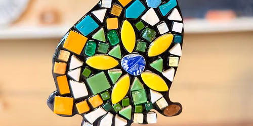 Mosaic Garden Bunny