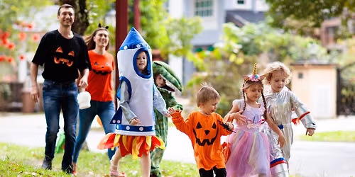 Costume Swap: Accepting Donations