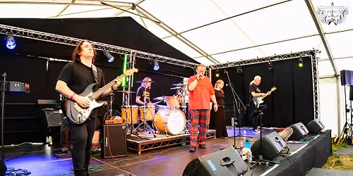 Marquee Square Heroes 