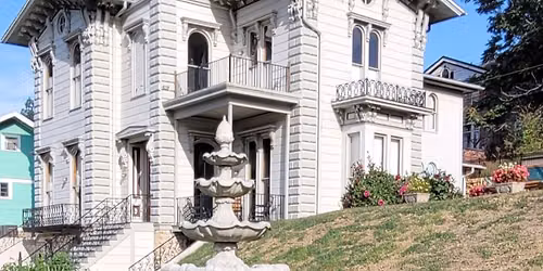 Gold Coast-Hamburg Historic District Home Tour: A Bouquet of Homes