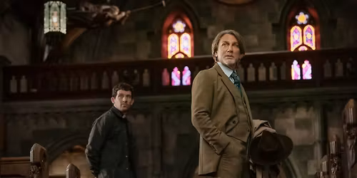 Wake Up Dead Man: A Knives Out Mystery