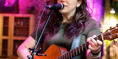Sara Elizabeth at 42 North